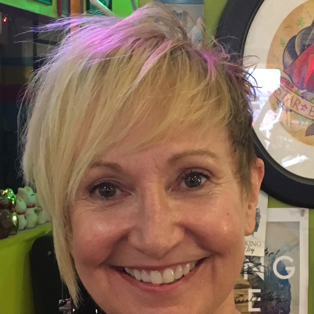 Meet your Posher, Cindy